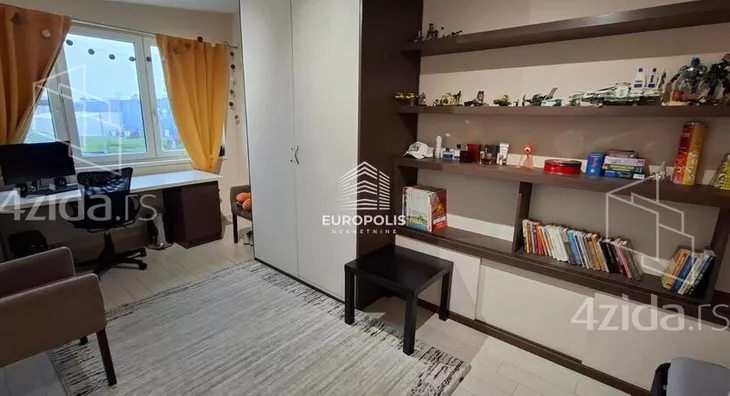 4-etažna kuća | 4zida