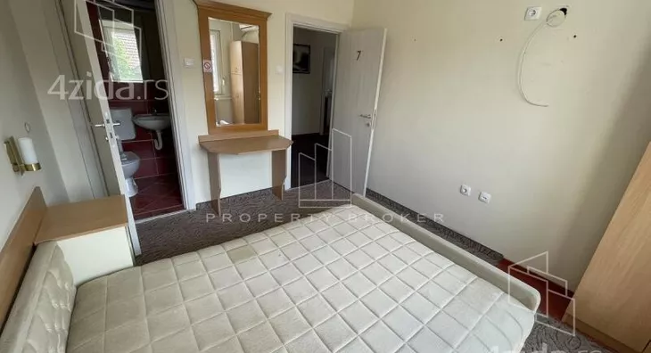 Ugostiteljski objekat | 4zida