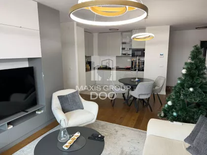 Marije Bursać | 4zida.rs