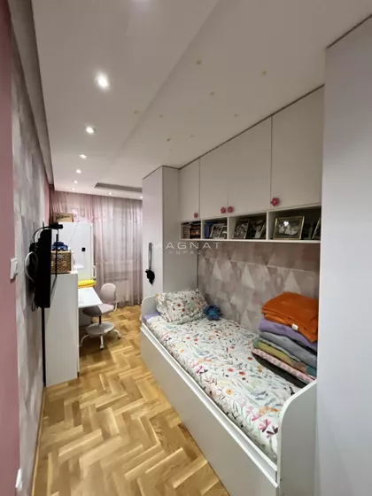 Konjarnik (Voždovački deo) | 4zida.rs