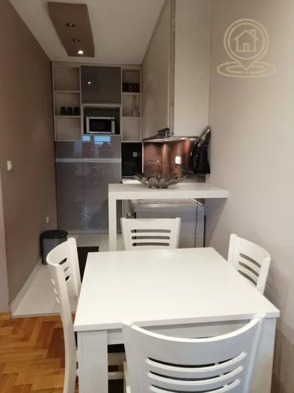 Veselina Maslaše | 4zida.rs