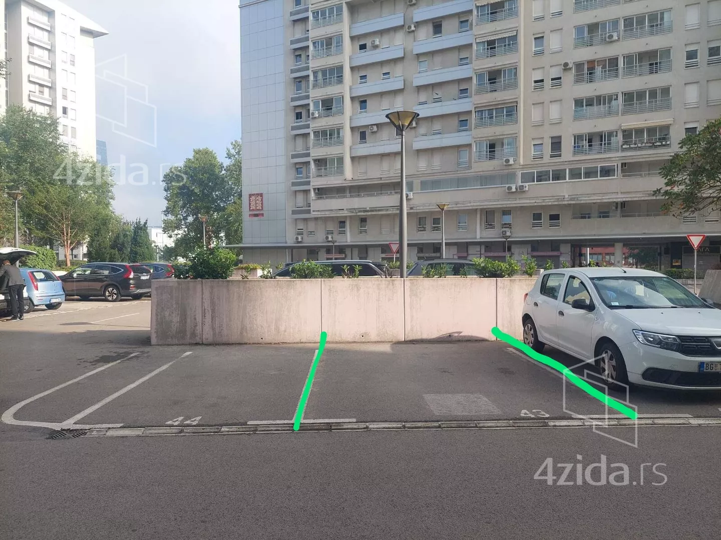 Parking | 4zida