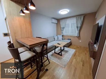 Gradske lokacije | 4zida.rs