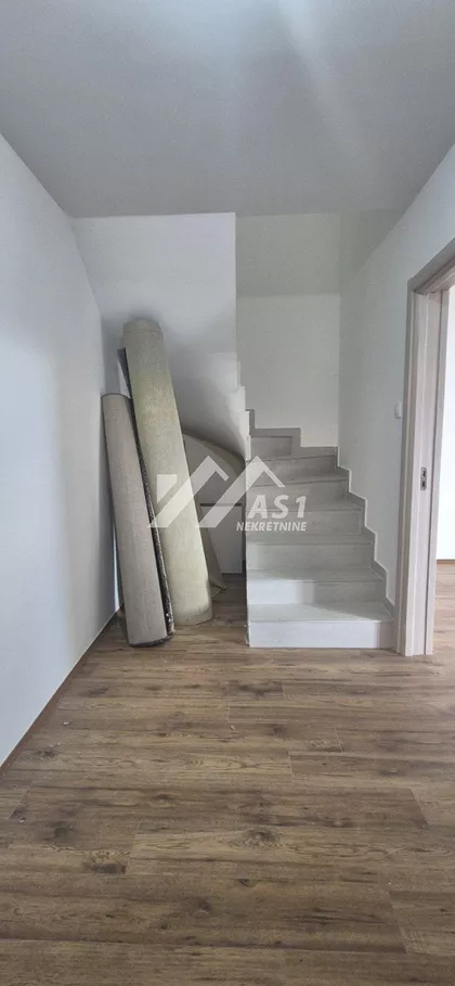 Janka Veselinovića | 4zida.rs