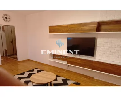 Uroša Martinovića | 4zida.rs