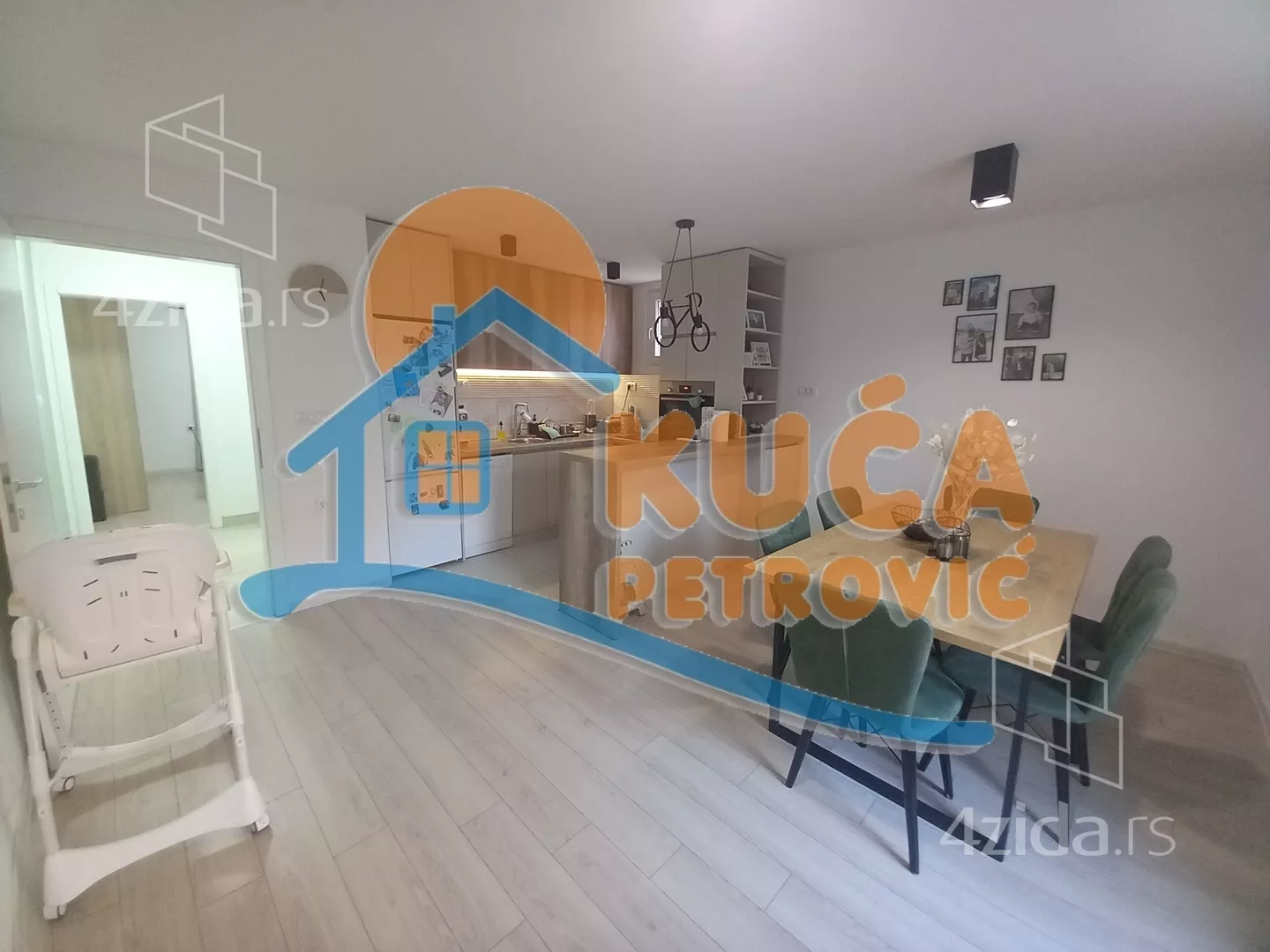 Četvorosoban stan | 4zida