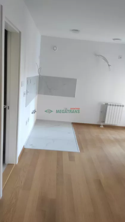 Pavla Papa | 4zida.rs