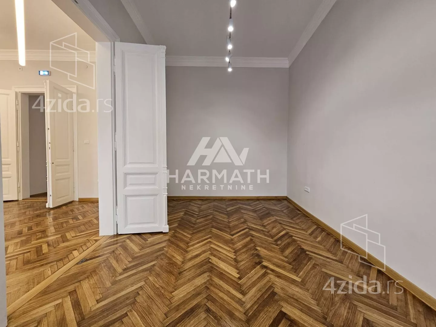 Kancelarija | 4zida