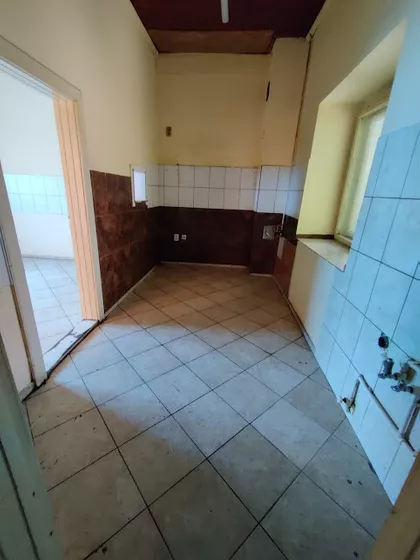 Zmaj Jovina | 4zida.rs