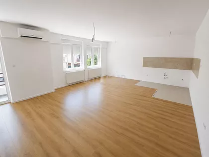 Sremčica, Čukarica opština, Beograd | 4zida.rs