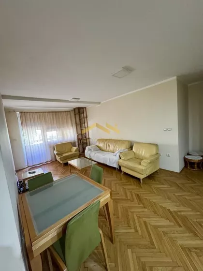 Adamovićevo Naselje | 4zida.rs
