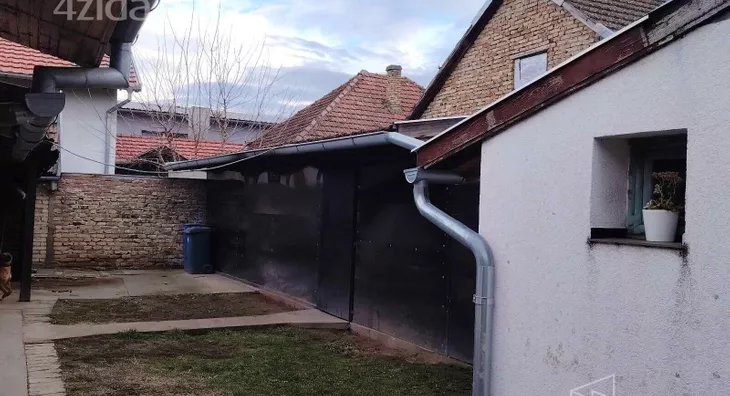 4-etažna kuća | 4zida