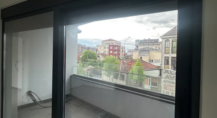 Četvoroiposoban stan | 4zida