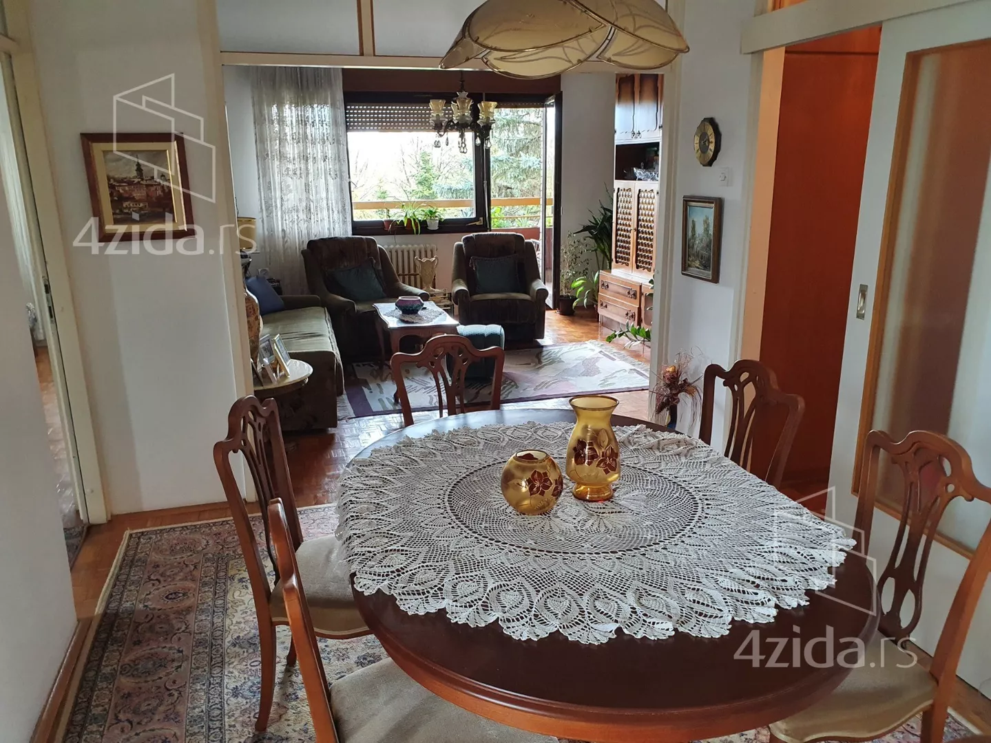 Četvoroiposoban stan | 4zida