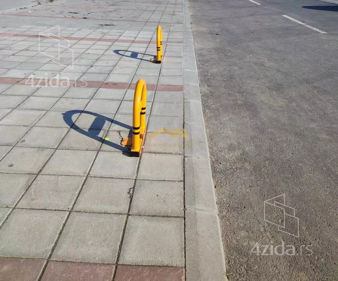 Parking | 4zida