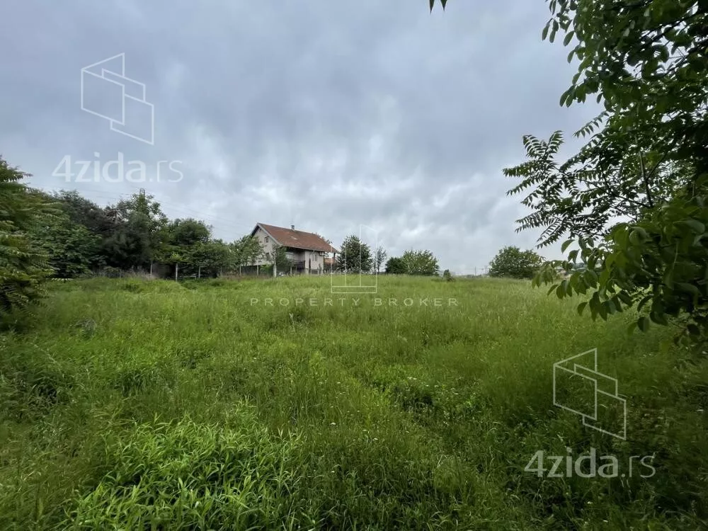 Građevinsko zemljište | 4zida