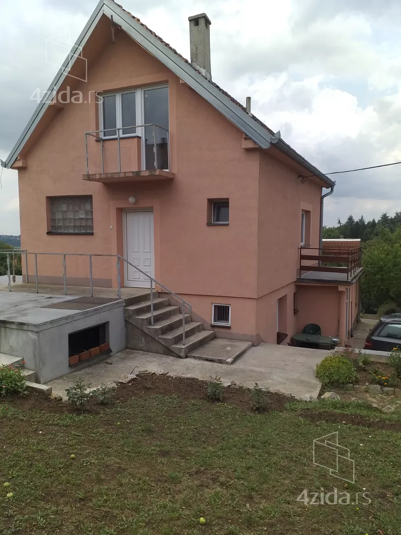 3-etažna kuća | 4zida
