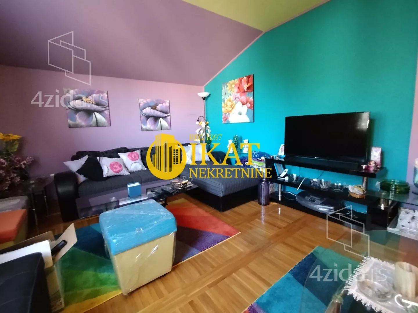 Trosoban stan | 4zida