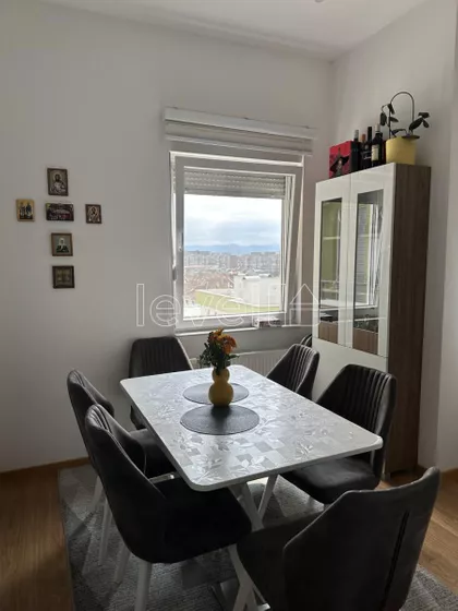 Socijalno | 4zida.rs