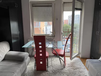 Socijalno | 4zida.rs