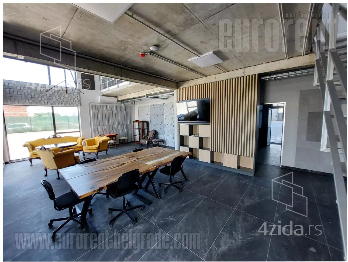 Poslovni prostor | 4zida