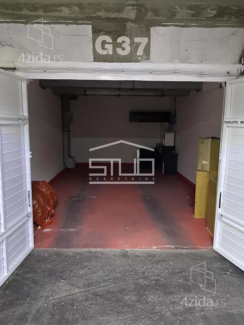 Garaža | 4zida