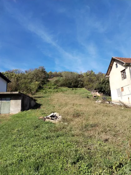 Devet Jugovića | 4zida.rs