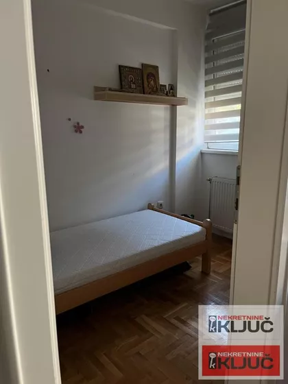 Grbavica | 4zida.rs