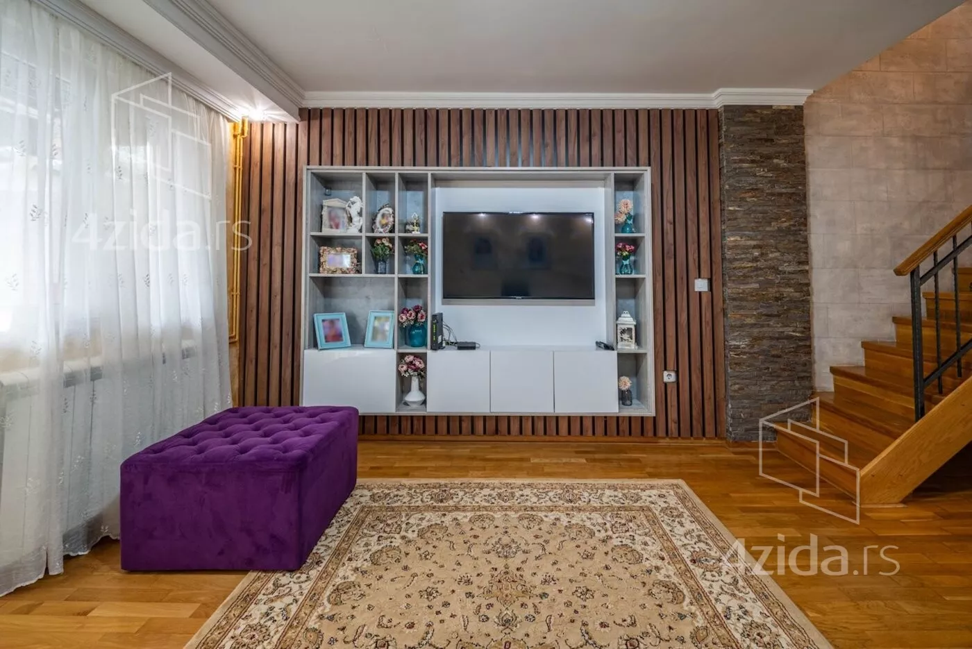 Petosoban stan | 4zida