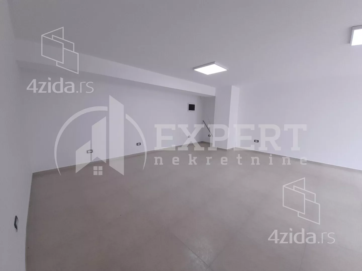Lokal | 4zida