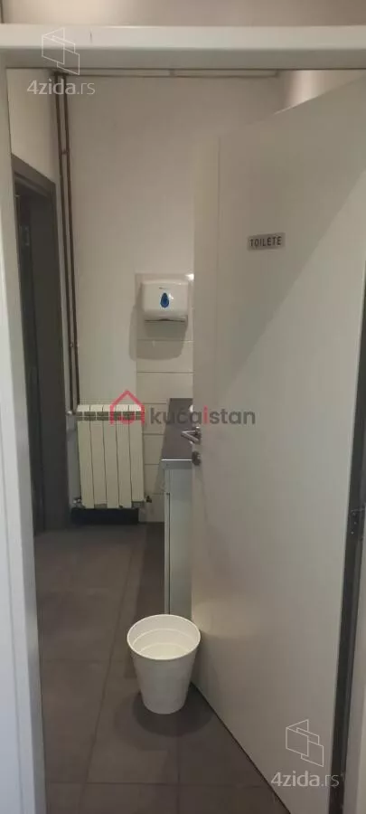 Poslovni prostor | 4zida