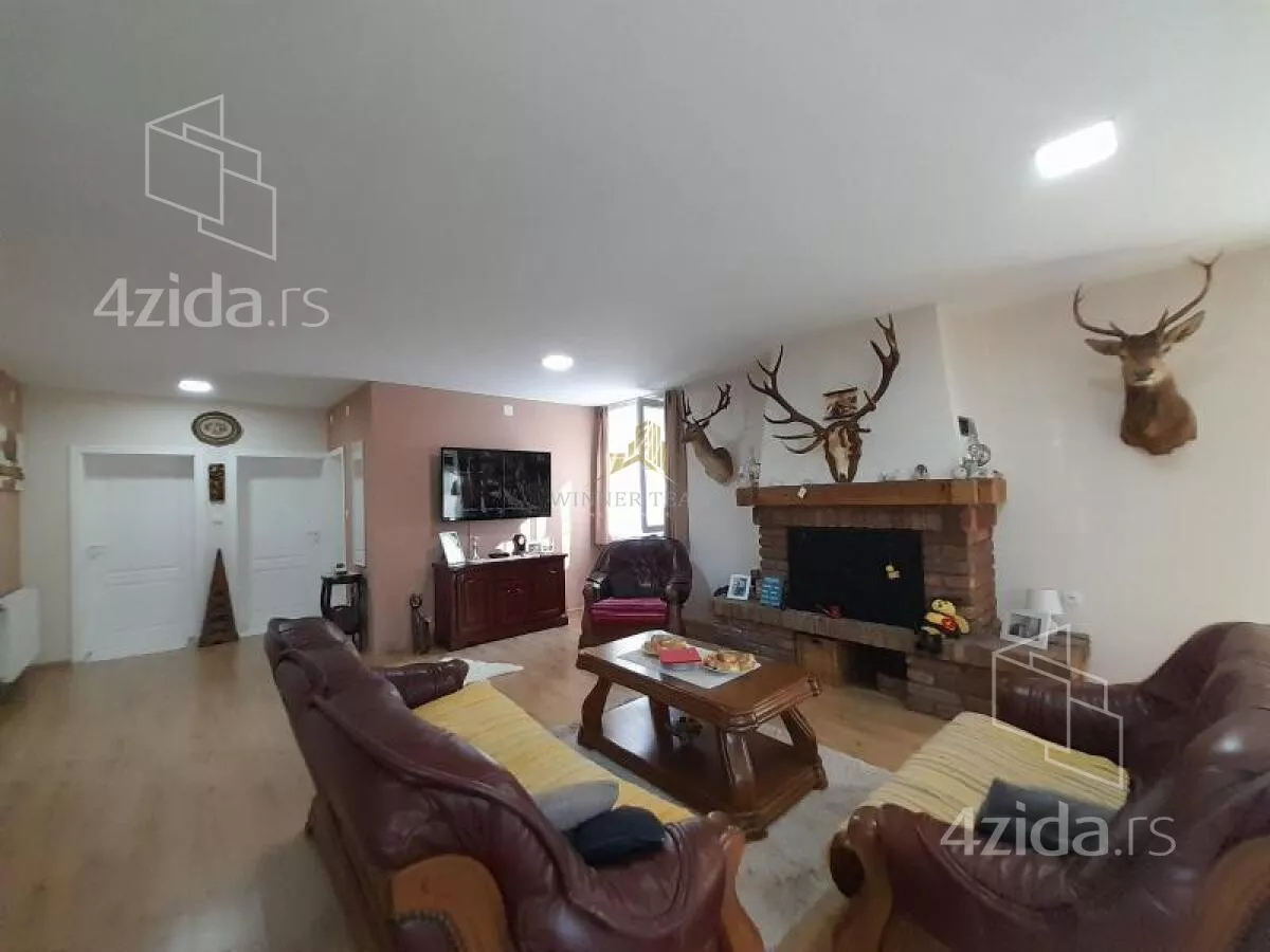 Kuća | 4zida