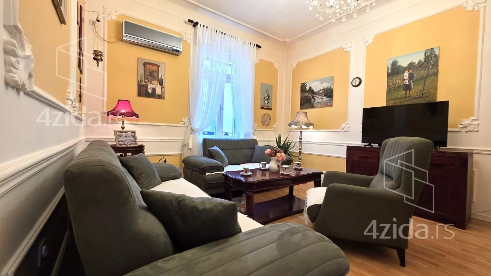 Trosoban stan | 4zida