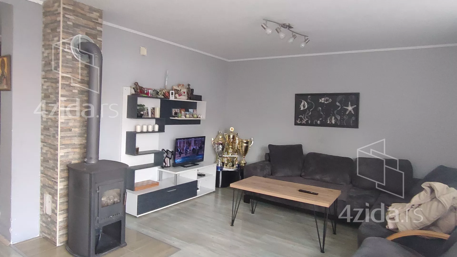 2-etažna kuća | 4zida