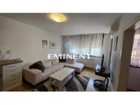 Vukov Spomenik, Zvezdara opština, Beograd | 4zida.rs