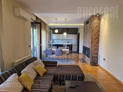 CRVENI KRST | 4zida.rs