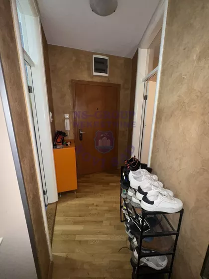 Braće Ribnikar | 4zida.rs
