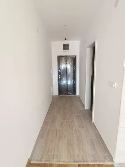 Trg Kosturnica | 4zida.rs