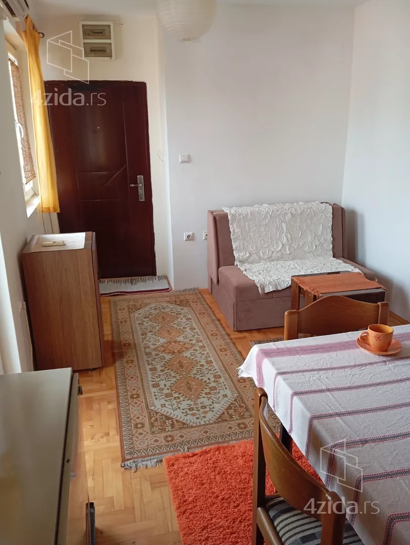 Jednosoban stan | 4zida