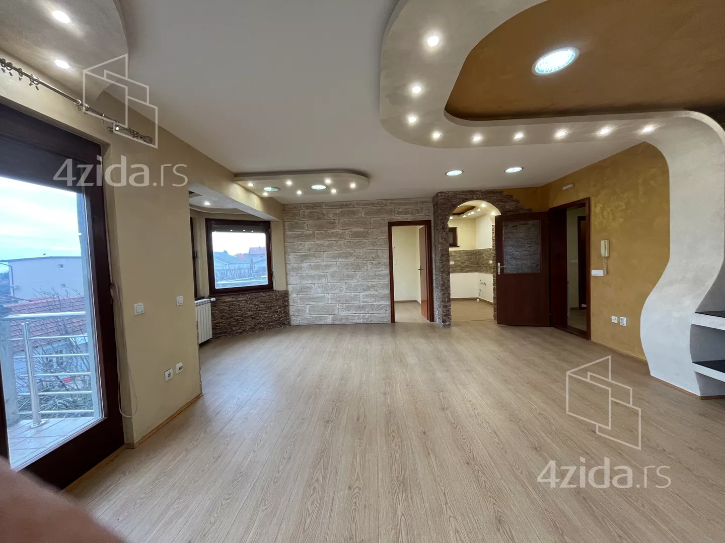 3-etažna kuća | 4zida