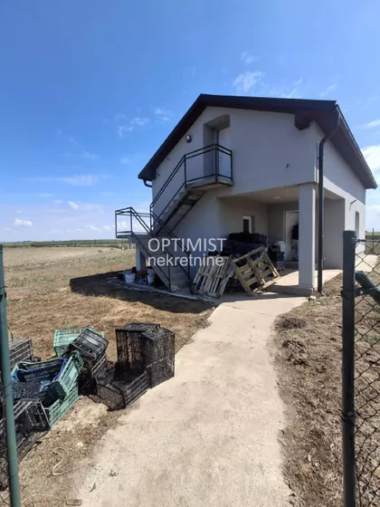 Karađorđeva | 4zida.rs