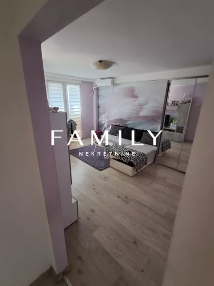 Rotkvarija | 4zida.rs