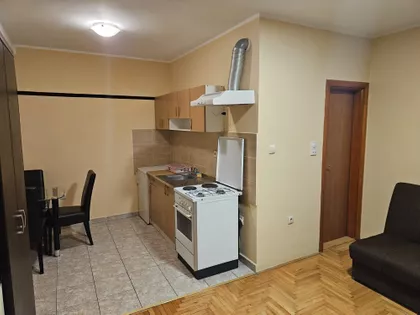 Šumadijska 8 | 4zida.rs
