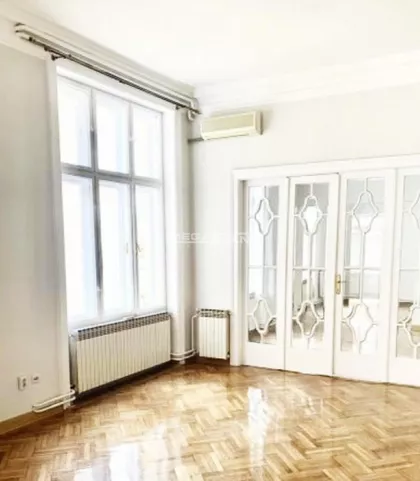 Cara Uroša | 4zida.rs