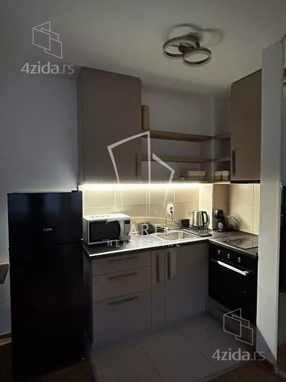 Garsonjera | 4zida