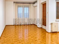 Dom Zdravlja, Medijana, Gradske lokacije, Niš | 4zida.rs | 4zida.rs