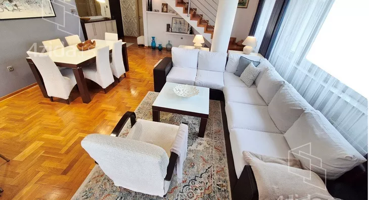 Šestosoban stan | 4zida