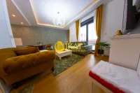 Zlatibor, Gradske lokacije, Centar | 4zida.rs | 4zida.rs