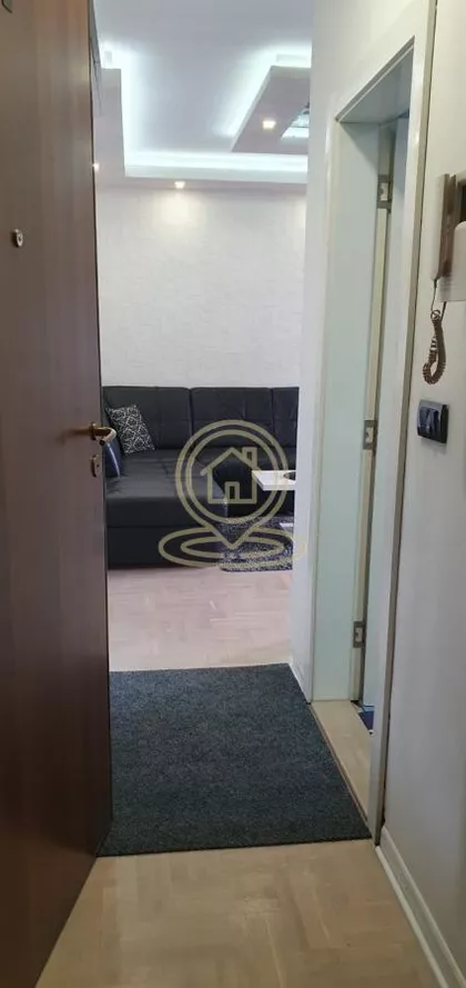 Crveni Krst Vračar | 4zida.rs