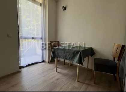 Kraljice Katarine | 4zida.rs